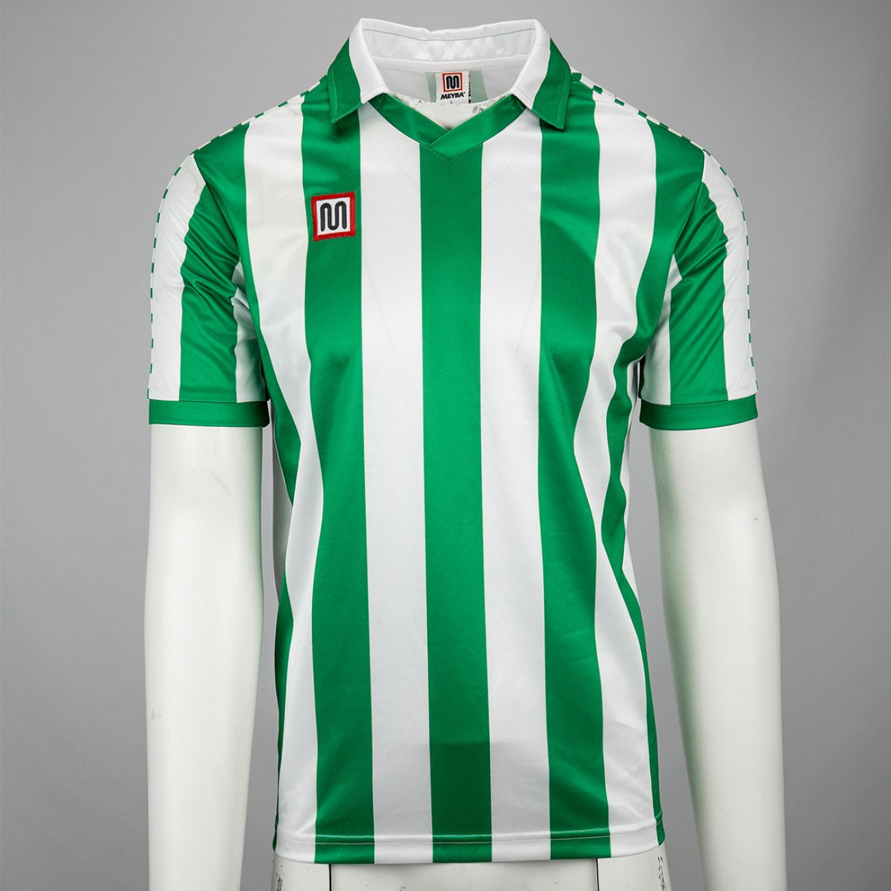 Vintage Official Real Betis Balompié Football Shirt Umbro Size