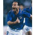 Toto Schillaci con la camiseta de Italia 90
