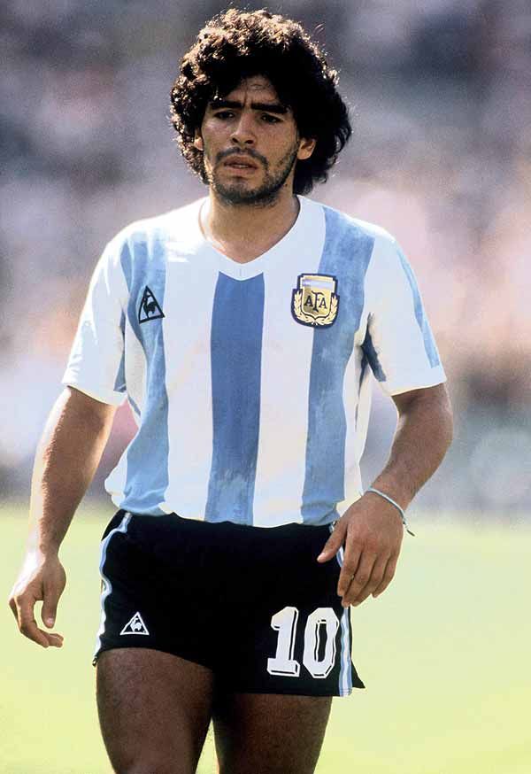 Camiseta Maradona 1982